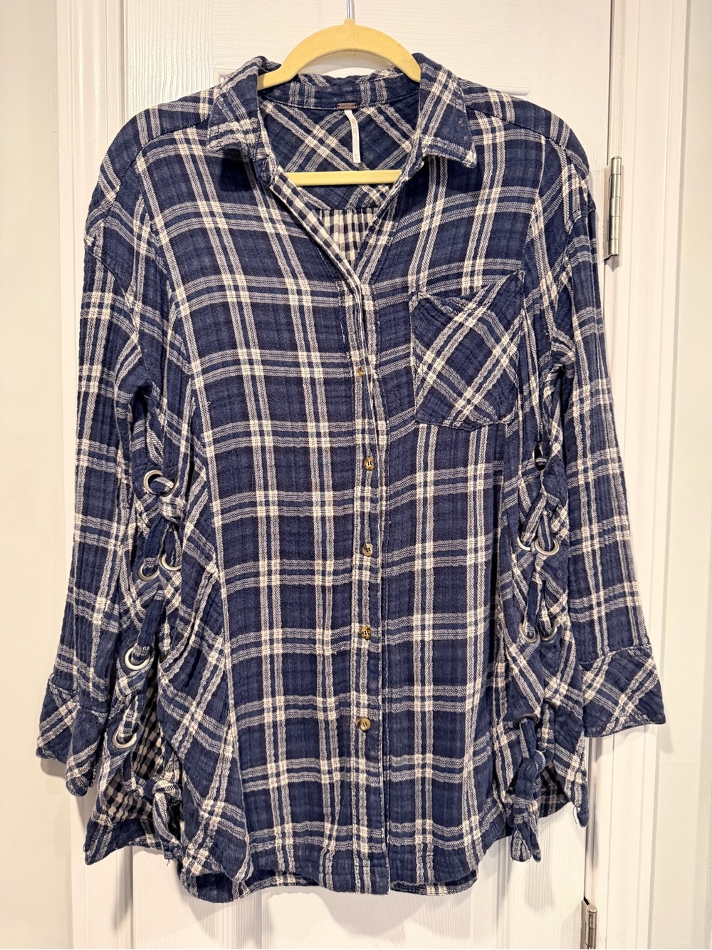 Free People Size XS Blue Plaid Lace Up Side Cotton Button Front Tunic Shirt